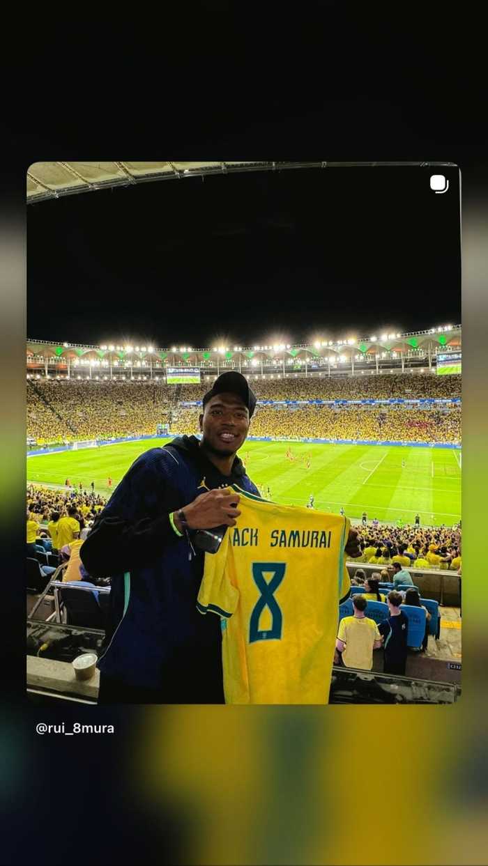 好不惬意!八村塁更新社媒 晒出自己在巴西旅游&看足球赛照片
